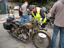 mini_tour-de-france-a-motos-anciennes-2014-53fce34da4cbc.jpg
