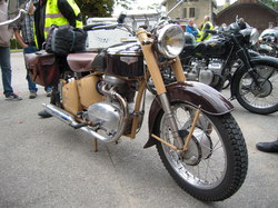 mini_tour-de-france-a-motos-anciennes-2014-53fce81f6411e.jpg
