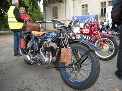 mini_tour-de-france-a-motos-anciennes-2014-53fceb77f2669.jpg